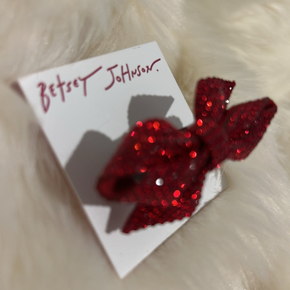 ‼️❌FINAL PRICE DROP❌‼️Betsey Johnson Adjustable RED Sparkle Bow Ring LAST ONE! - Picture 8 of 9